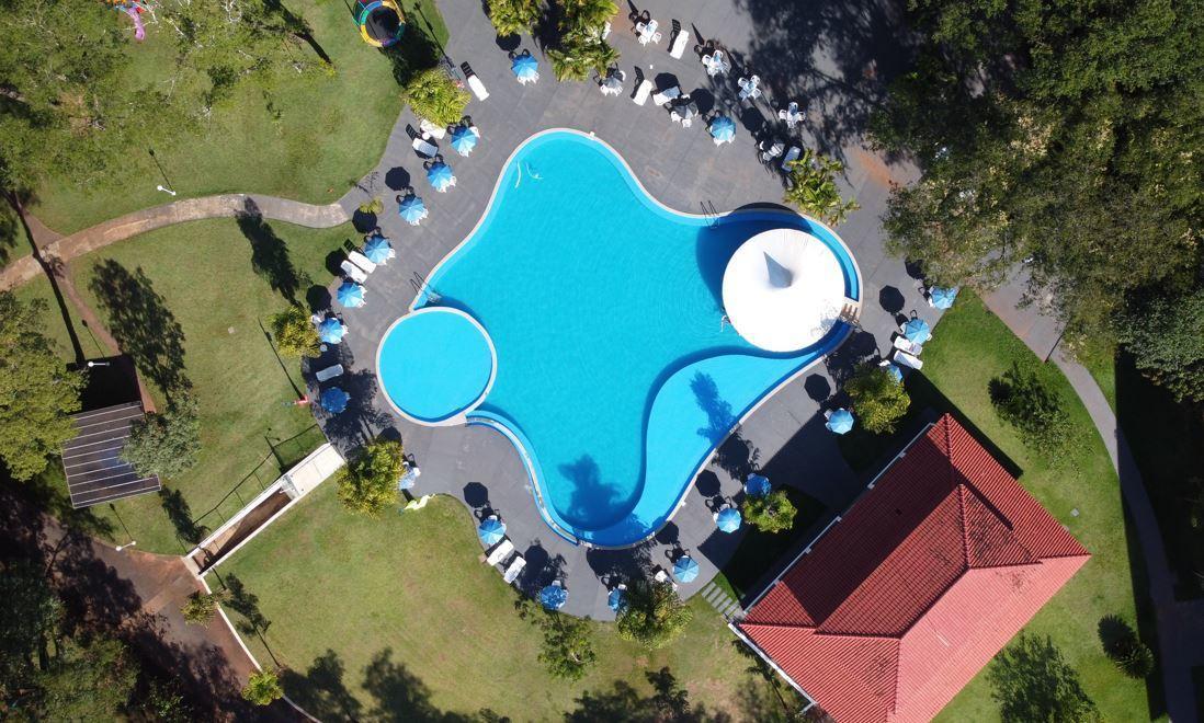 Hotel Agua Das Araras Paraguacu Paulista 外观 照片