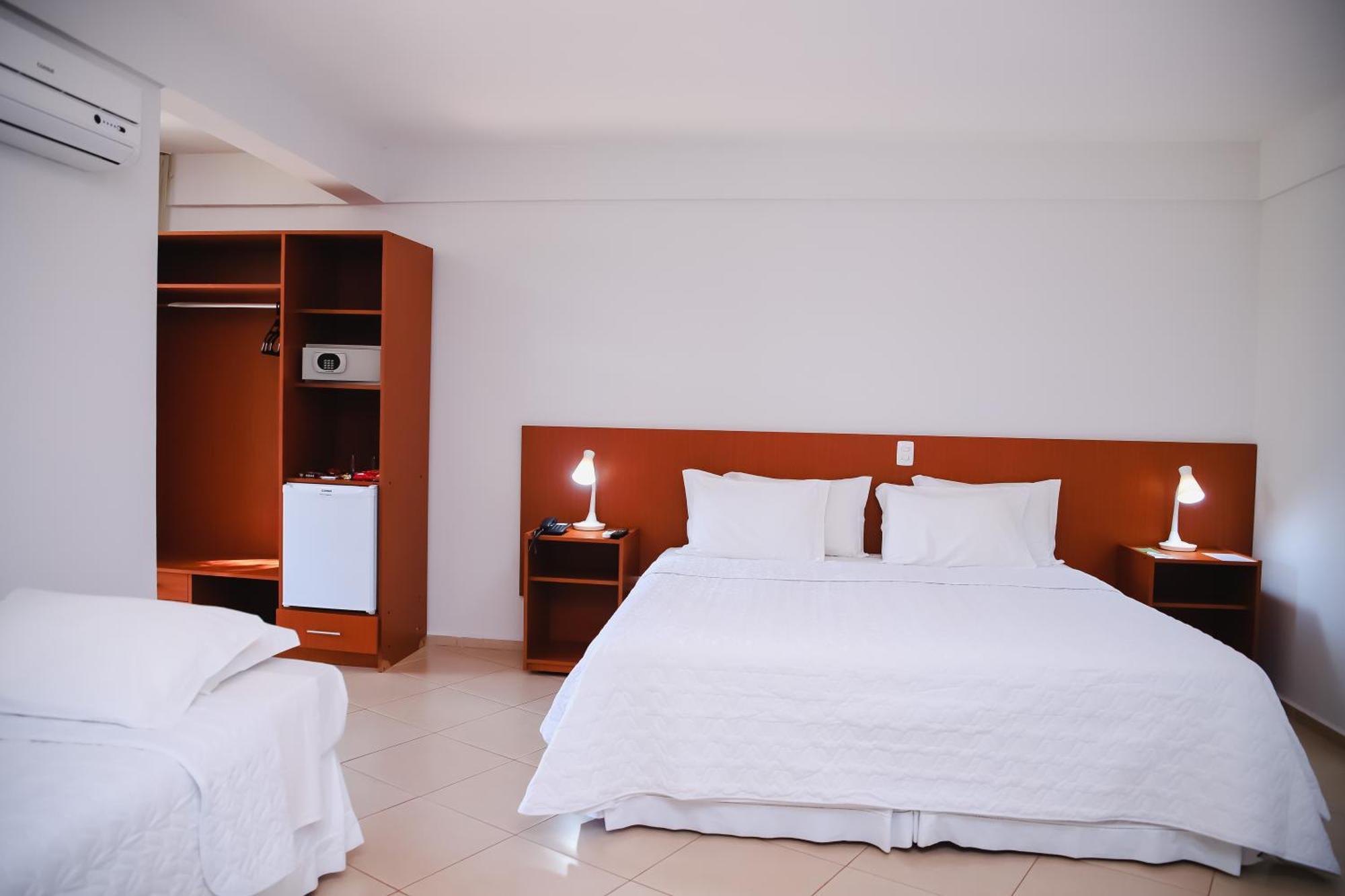 Hotel Agua Das Araras Paraguacu Paulista 客房 照片